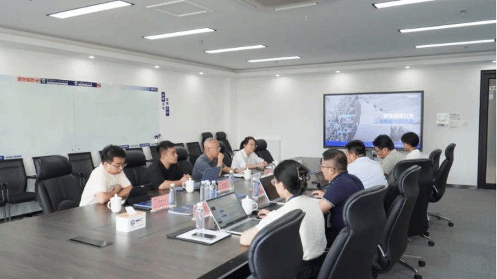 产学研共谱AI交响 聚焦智能软件工程，探索教育科技新路径