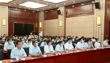 鲲鹏展翅，智育未来——我校迎立鲲鹏产业学院，共筑教育科技新高地